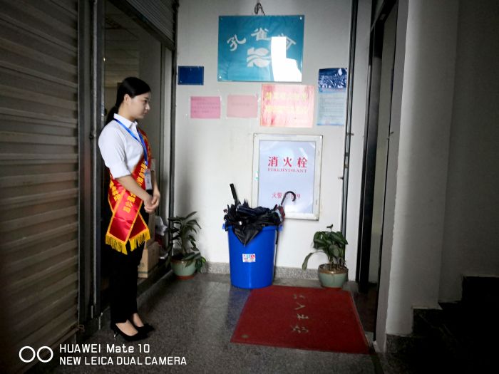 ץ��Ӗ(x��n)��(qi��ng)��(n��i)������ȸ�ӱ�ķ��ɩˎ�Ŏ���Ӗ(x��n)����M(j��n)����